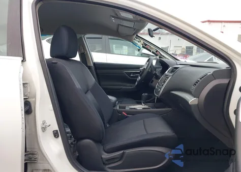 2017 Nissan Altima 2.5 Sr z USA, uszkodzony, nr VIN 1N4AL3AP6HN330853